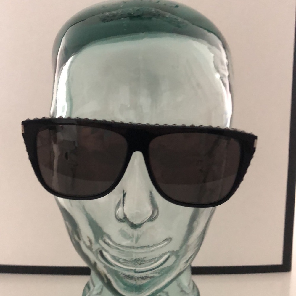 YSL woman Sunglases